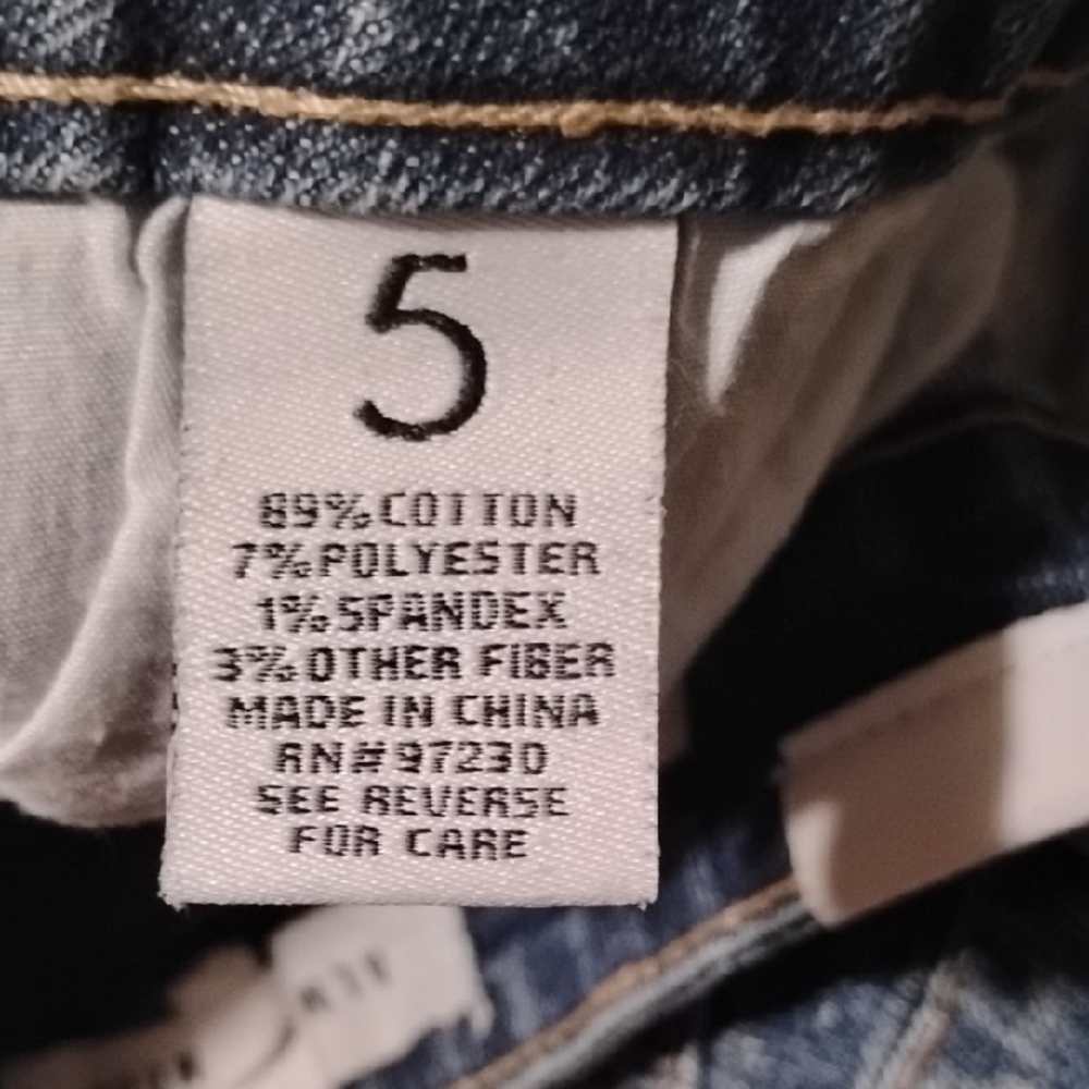 Almost Famous Blue Jean Shorts with Lace Trim - Picture 6 of 6